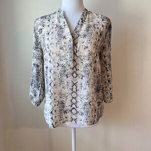 Lux & Chic Cynthia Rowley 100%  Silk Button-Front Tunic | Cream Snake Print | S